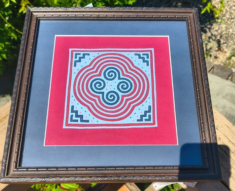 Framed 12×12 Hmong Paj Ntaub flower cloth textile, appliqué and embroidery 8×8″