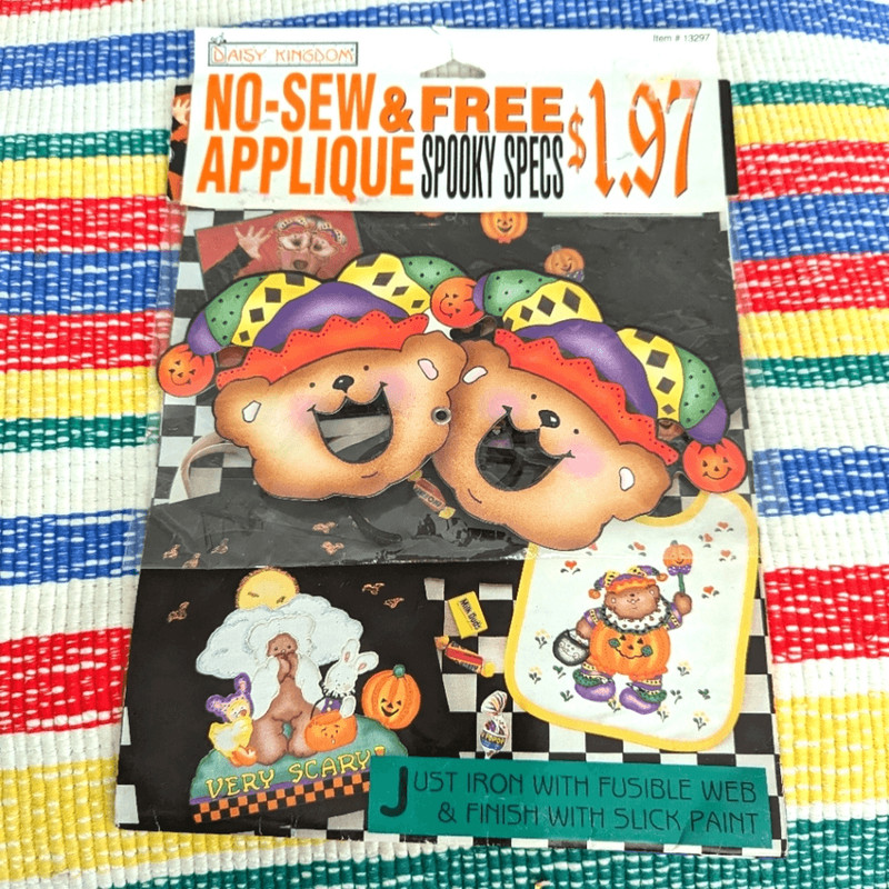 Daisy Kingdom 90s vintage Halloween iron on art applique NIP